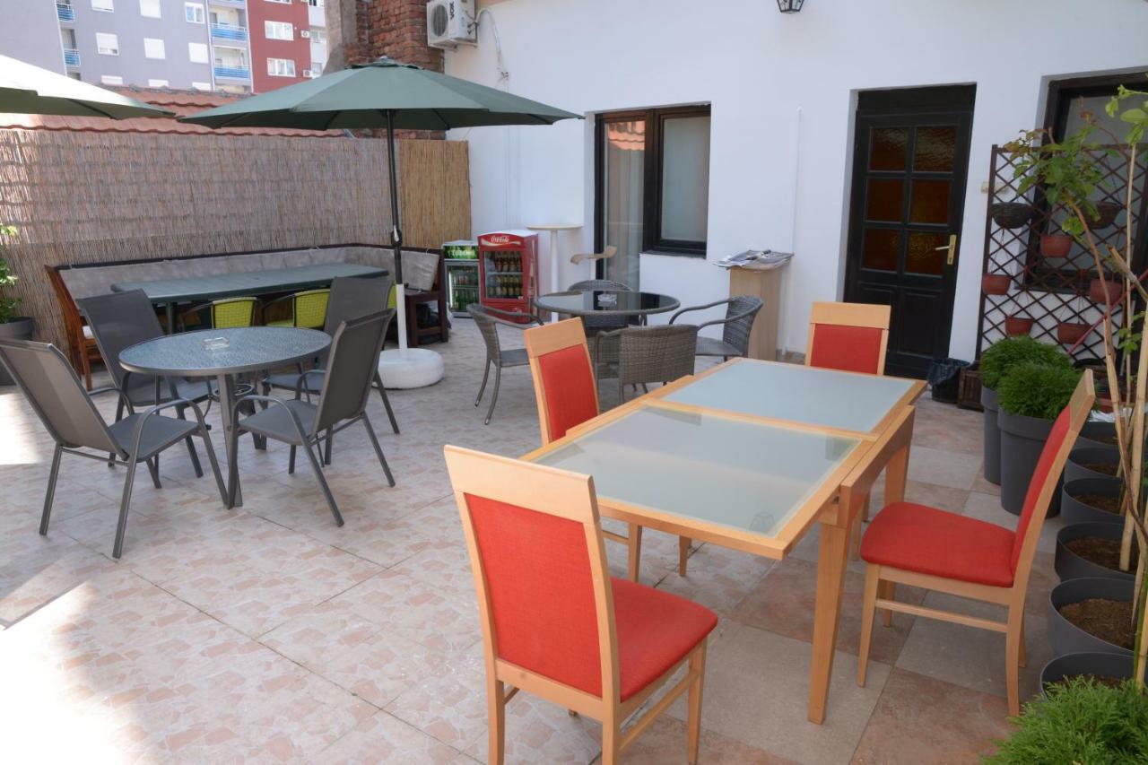 Guest House Golden Coin Ni Esterno foto